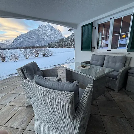 Charmantes Haus Im Lechtal Casa vacanze Stanzach